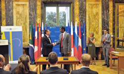 Switzerland signs the Generation IV International Forum (GIF) Framework Agreement