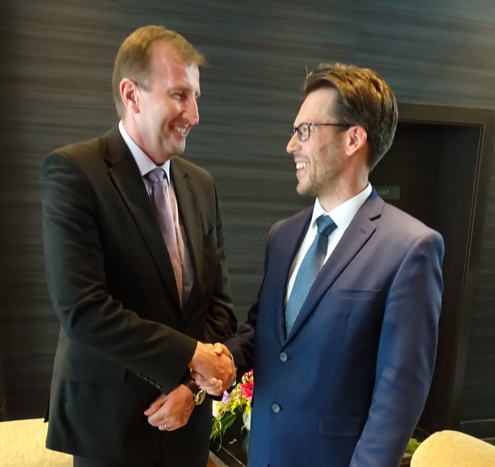 New MDEP Chair Mr Mark Foy and outgoing Chair Mr Petteri Tiippana, May 2018